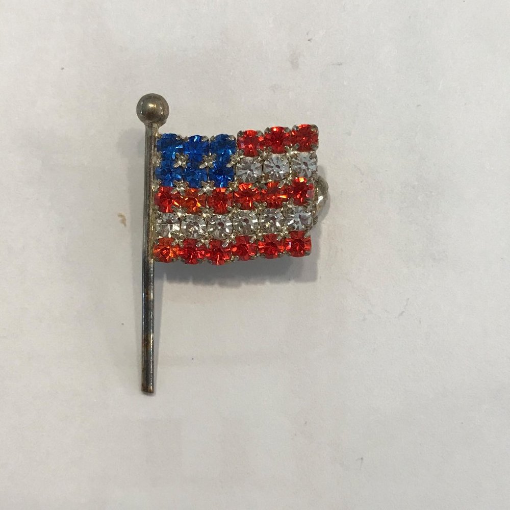 Vintage US Flag Lapel Pin